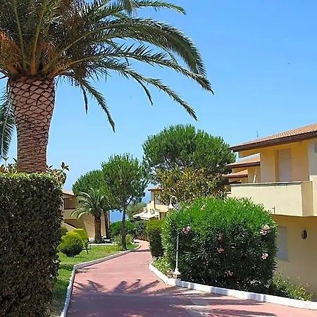 Hotel La Pace Village Club *